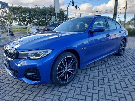 BMW 330e 2.0 16V TURBO HÍBRIDO M SPORT AUTOMÁTICO BMW 330e 2.0 16V TURBO HÍBRIDO M SPORT AUTOMÁTICO
